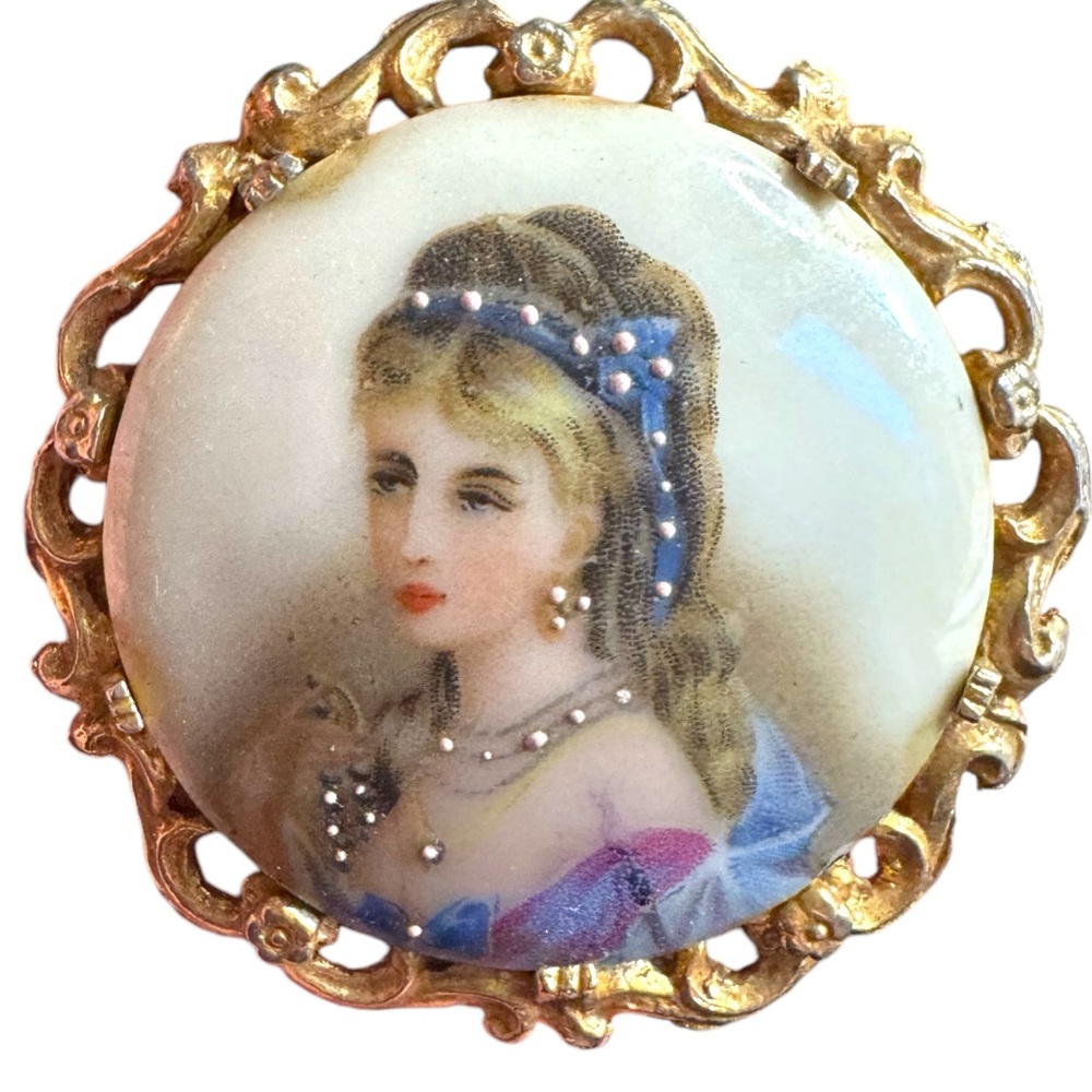 Antique  Large Ceramic Limoges hand painted  brooch miniature of a lady